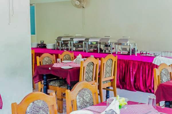 Hotel Geethu International Kovalam Kültér fotó
